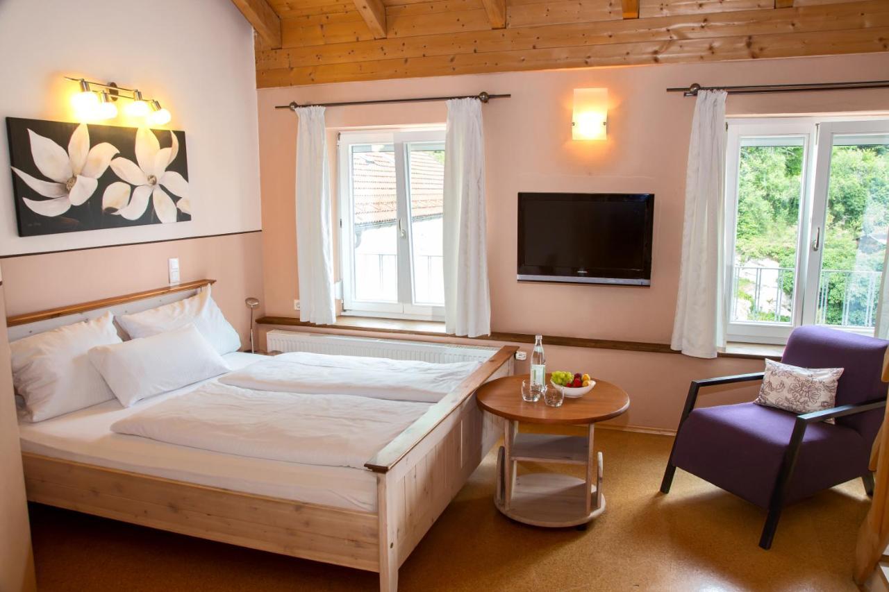 Gasthof Zur Post Riedenburg Ngoại thất bức ảnh